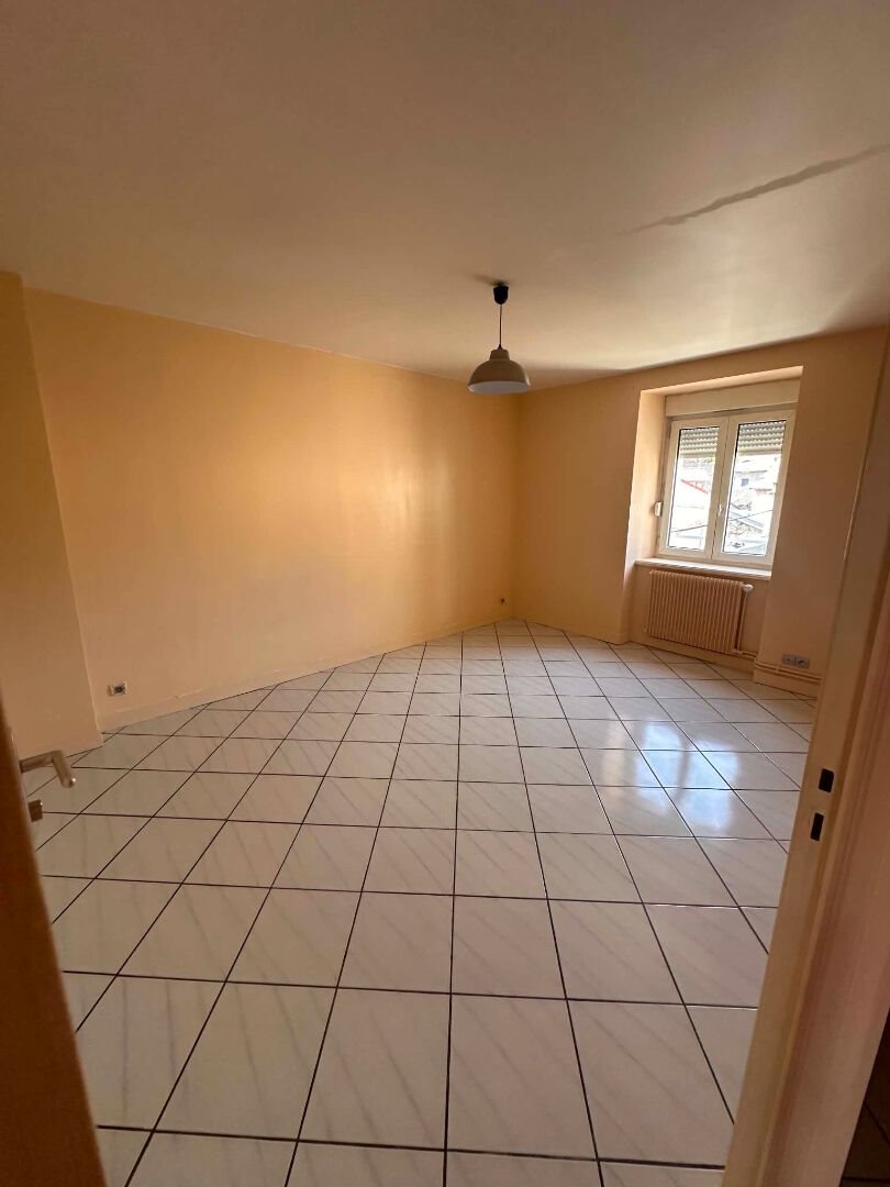 Appartement à louer, 106m², Yssingeaux