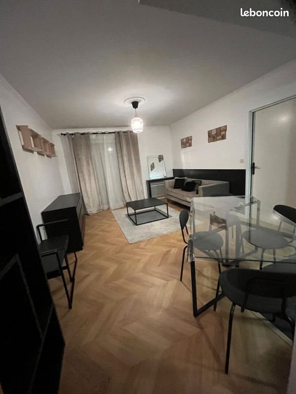 Appartement à louer, 44m², Tours