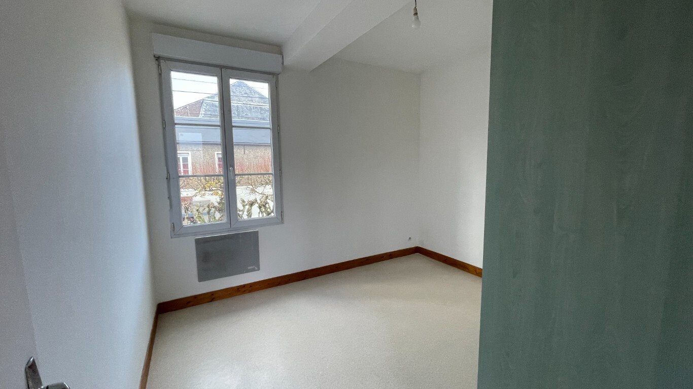 Appartement à louer, 76m², Troissereux