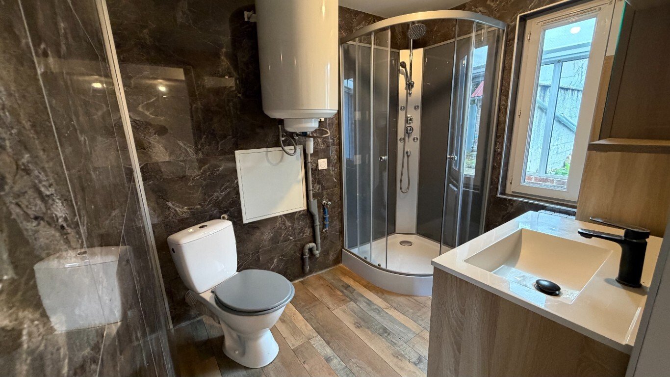 Maison à louer, 46m², Crèvecoeur-le-Grand