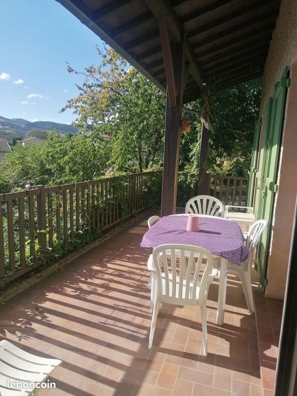 Maison à louer, 93m², Brussieu