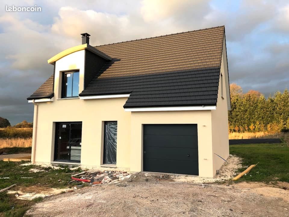 Maison à vendre, 120m², Saint-Hellier