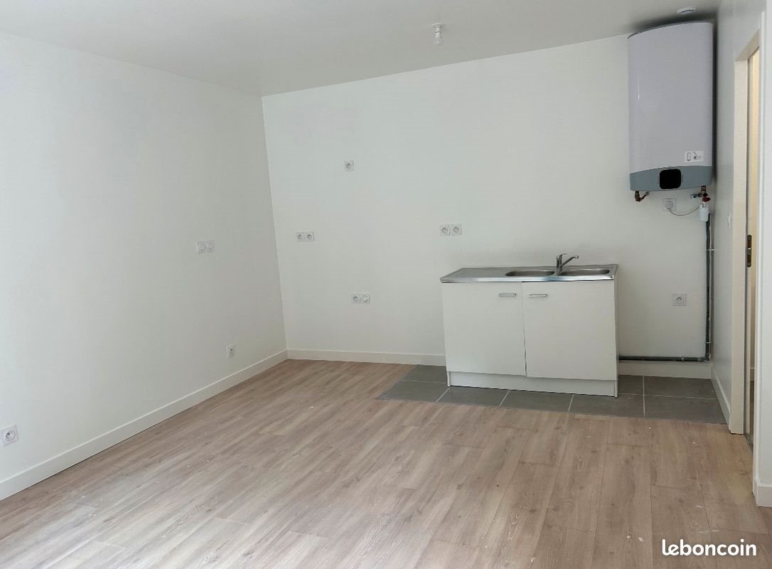 Appartement à vendre, 24m², La Ferté-Alais