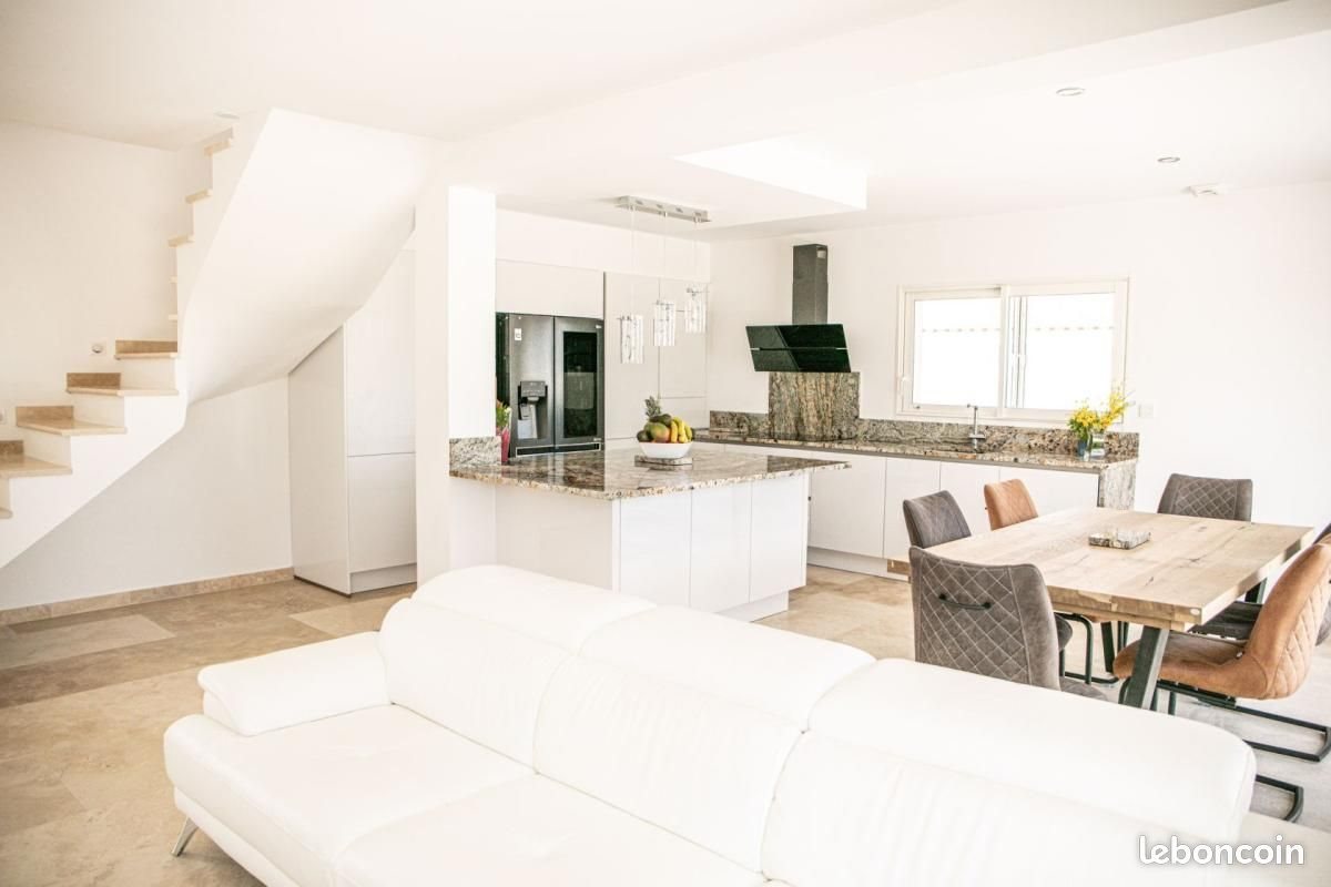 Maison à vendre, 155m², Orange