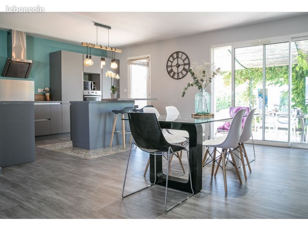 Maison à vendre, 105m², Châteauneuf-de-Gadagne