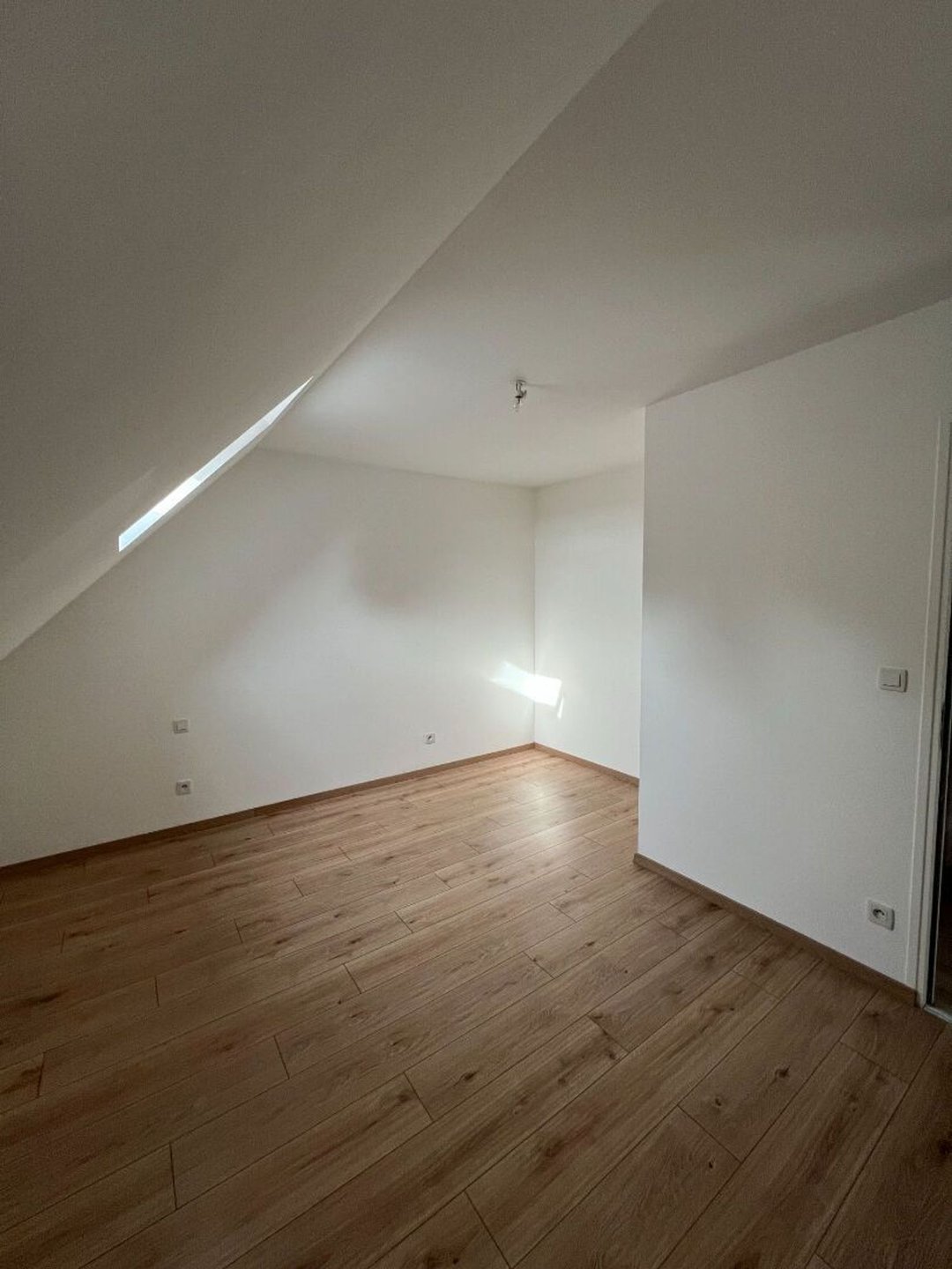Maison à louer, 78m², Arvillers