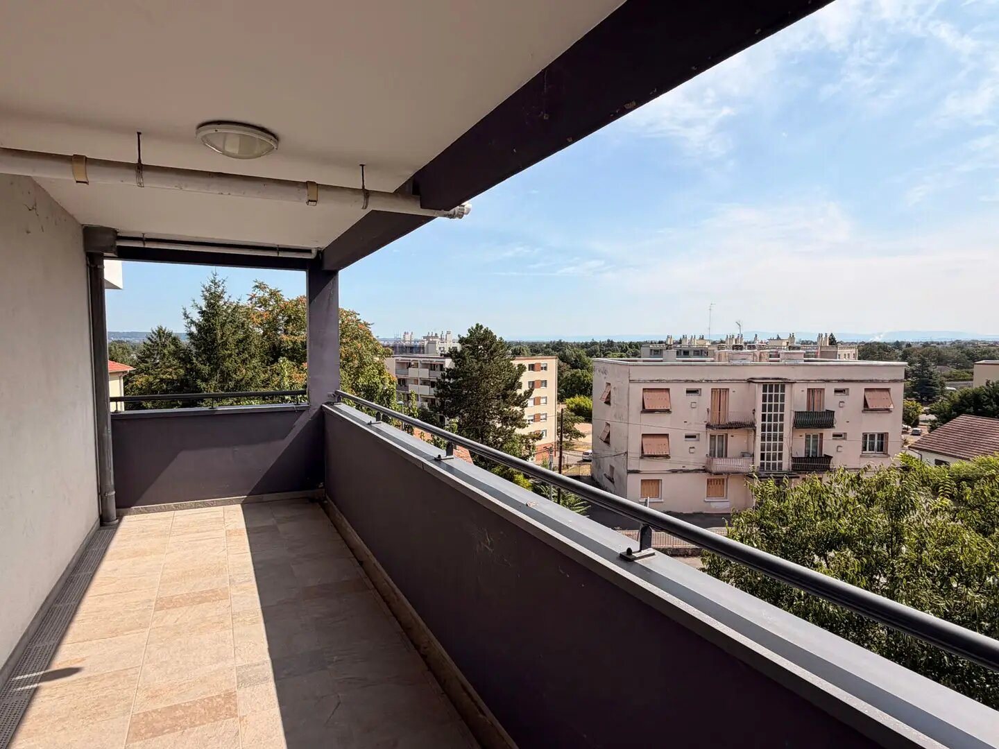 Appartement à vendre, 60m², Décines-Charpieu