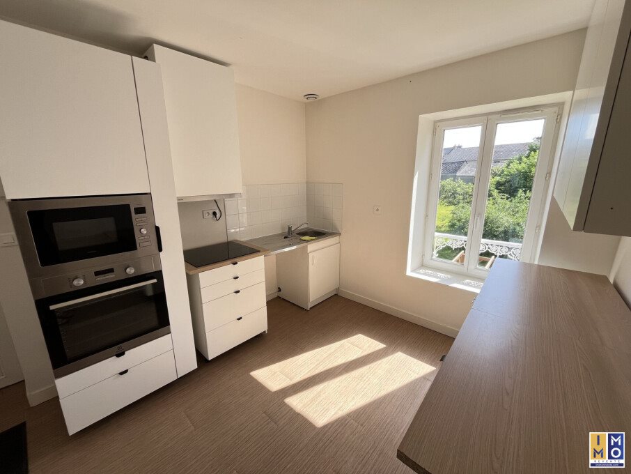 Maison à louer, 71m², Baugy