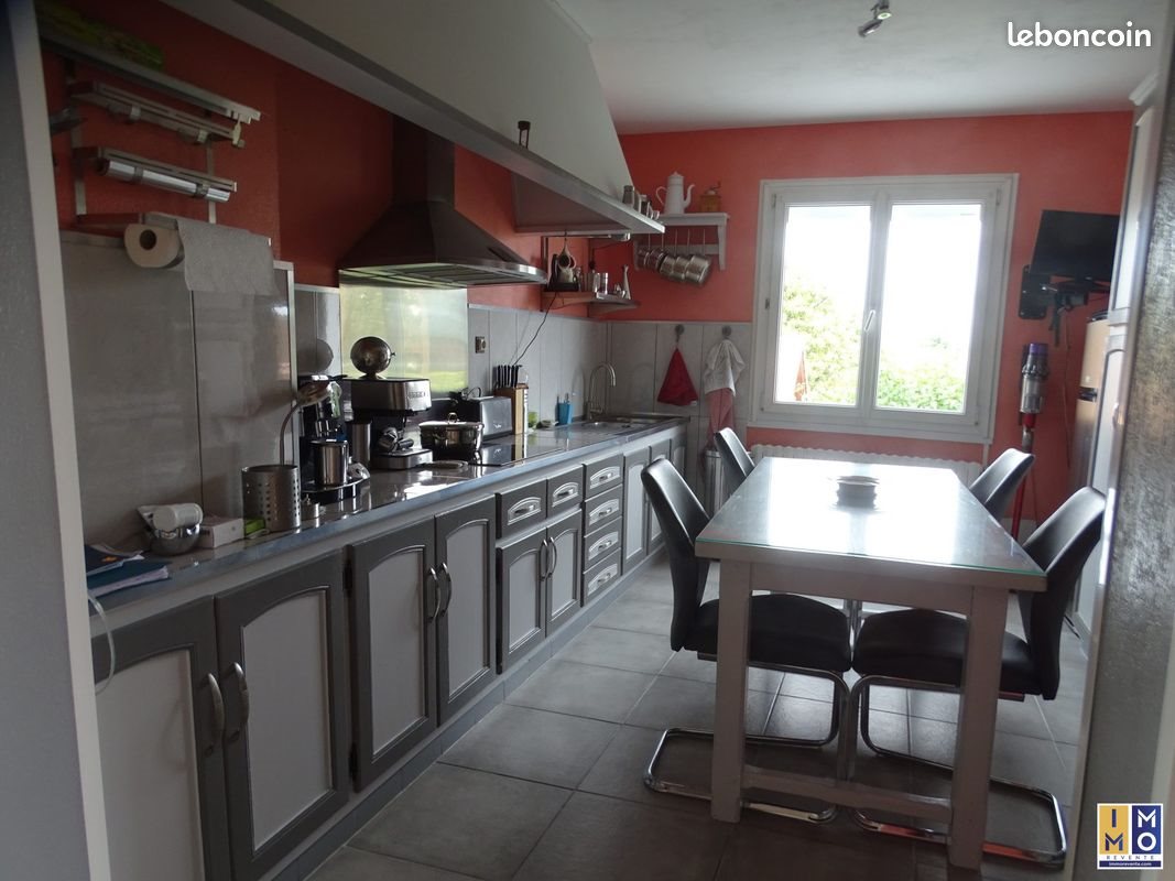 Maison à vendre, 170m², Levet
