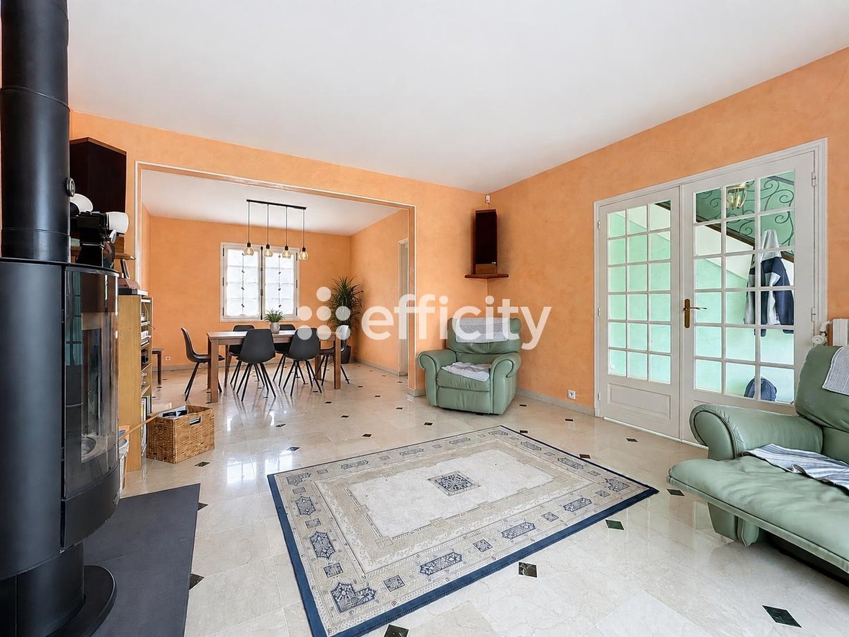 Maison à vendre, 149m², Chevry-Cossigny