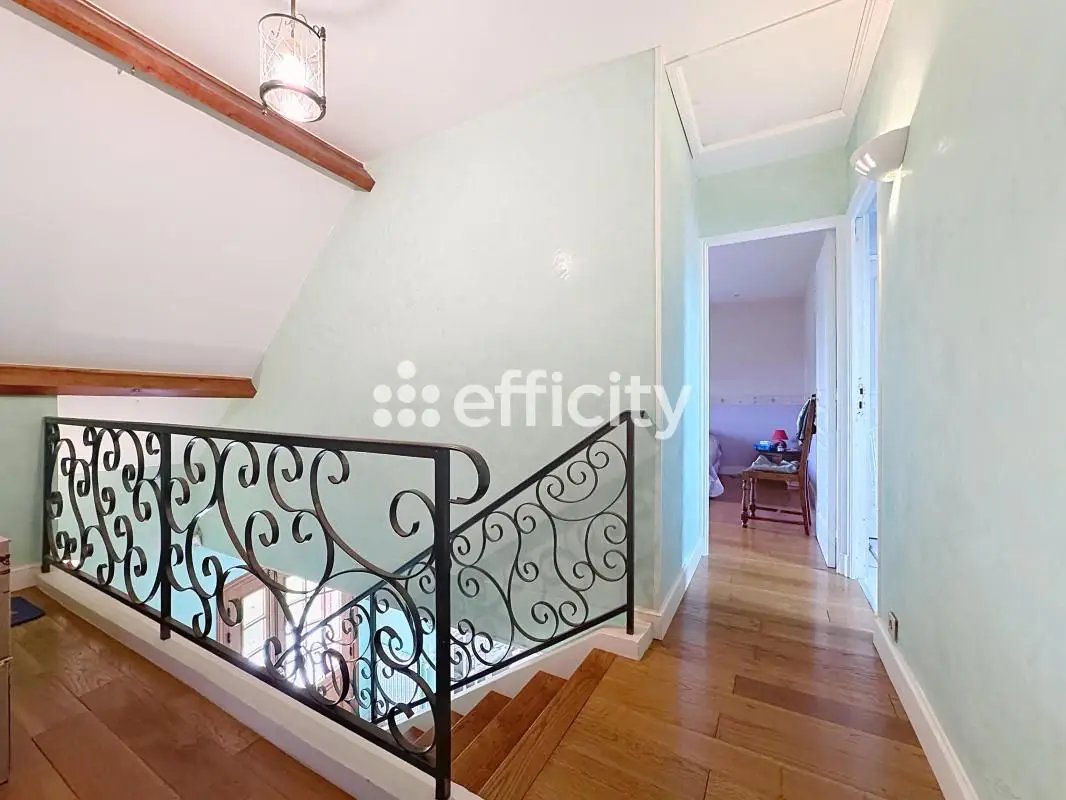 Maison à vendre, 153m², Chevry-Cossigny