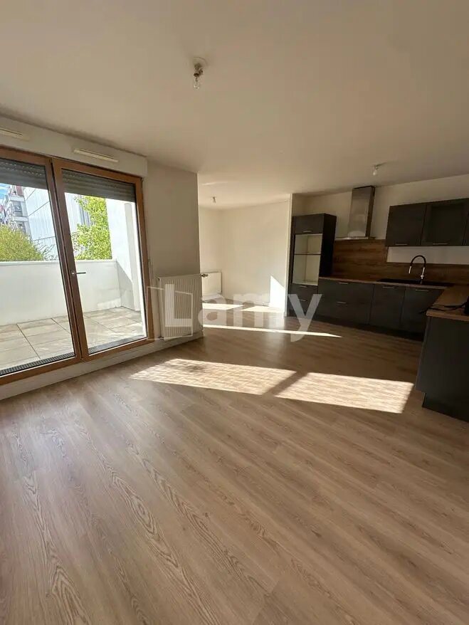 Appartement à louer, 72m², Aubervilliers