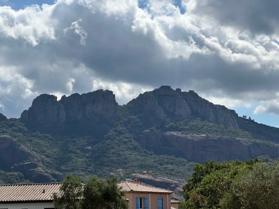 Maison à vendre, 105m², Roquebrune-sur-Argens