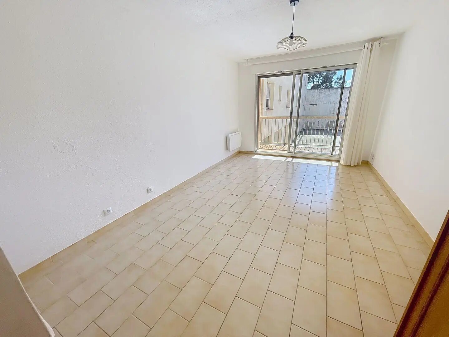 Appartement à louer, 28m², Béziers