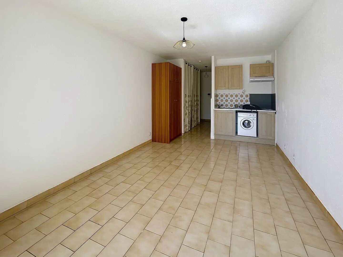 Appartement à louer, 28m², Béziers