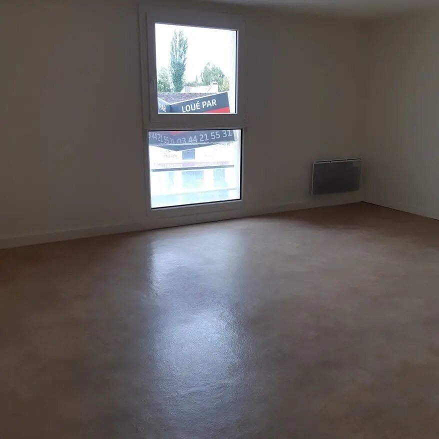 Appartement à louer, 32m², Lamorlaye