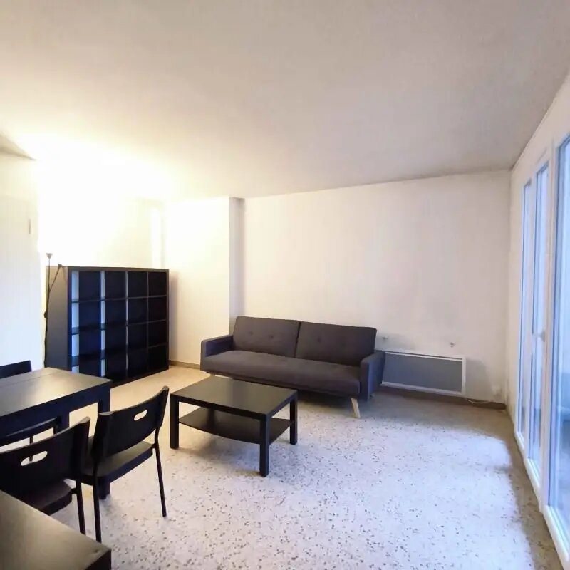 Appartement à louer, 27m², Marseille 10ème