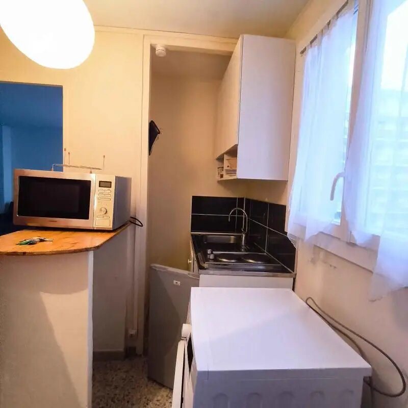 Appartement à louer, 27m², Marseille 10ème