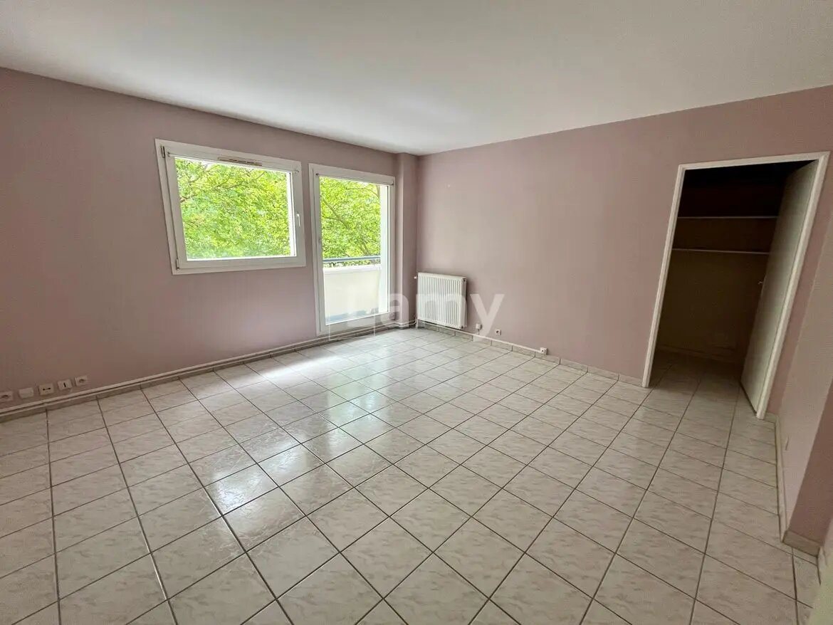 Appartement à louer, 66m², Guyancourt