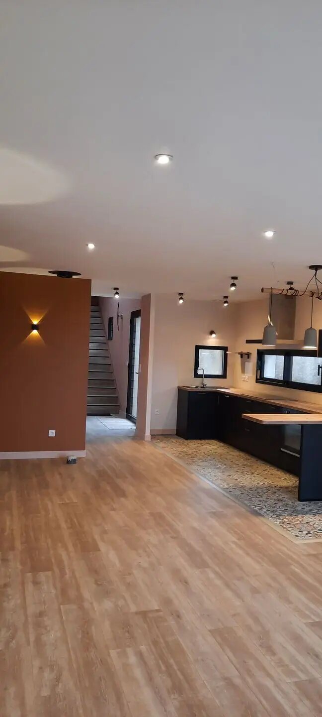 Maison à vendre, 135m², Neulise