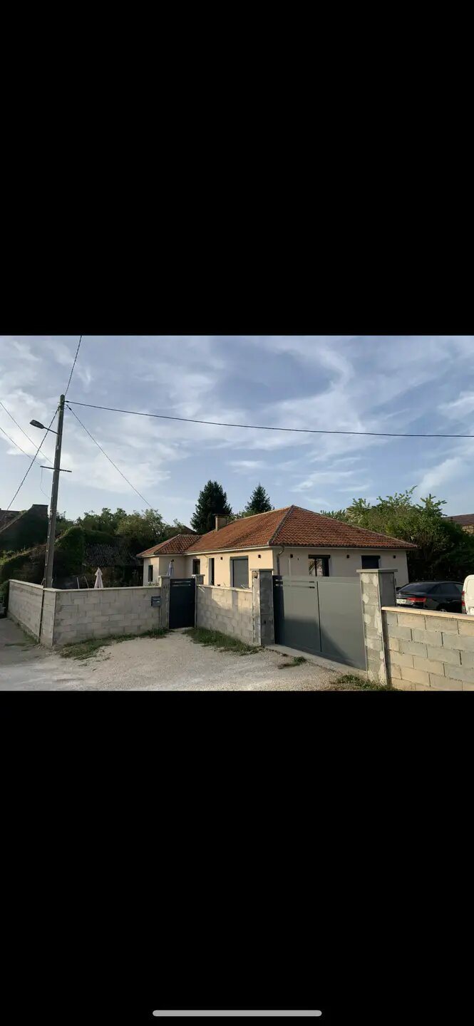 Maison à louer, 129m², Gourdon