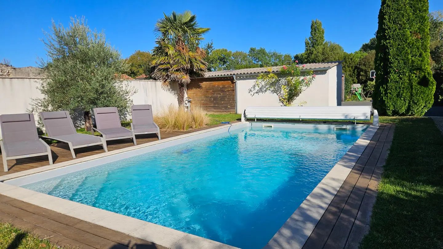 Maison à vendre, 246m², Saint-Laurent-de-Cognac
