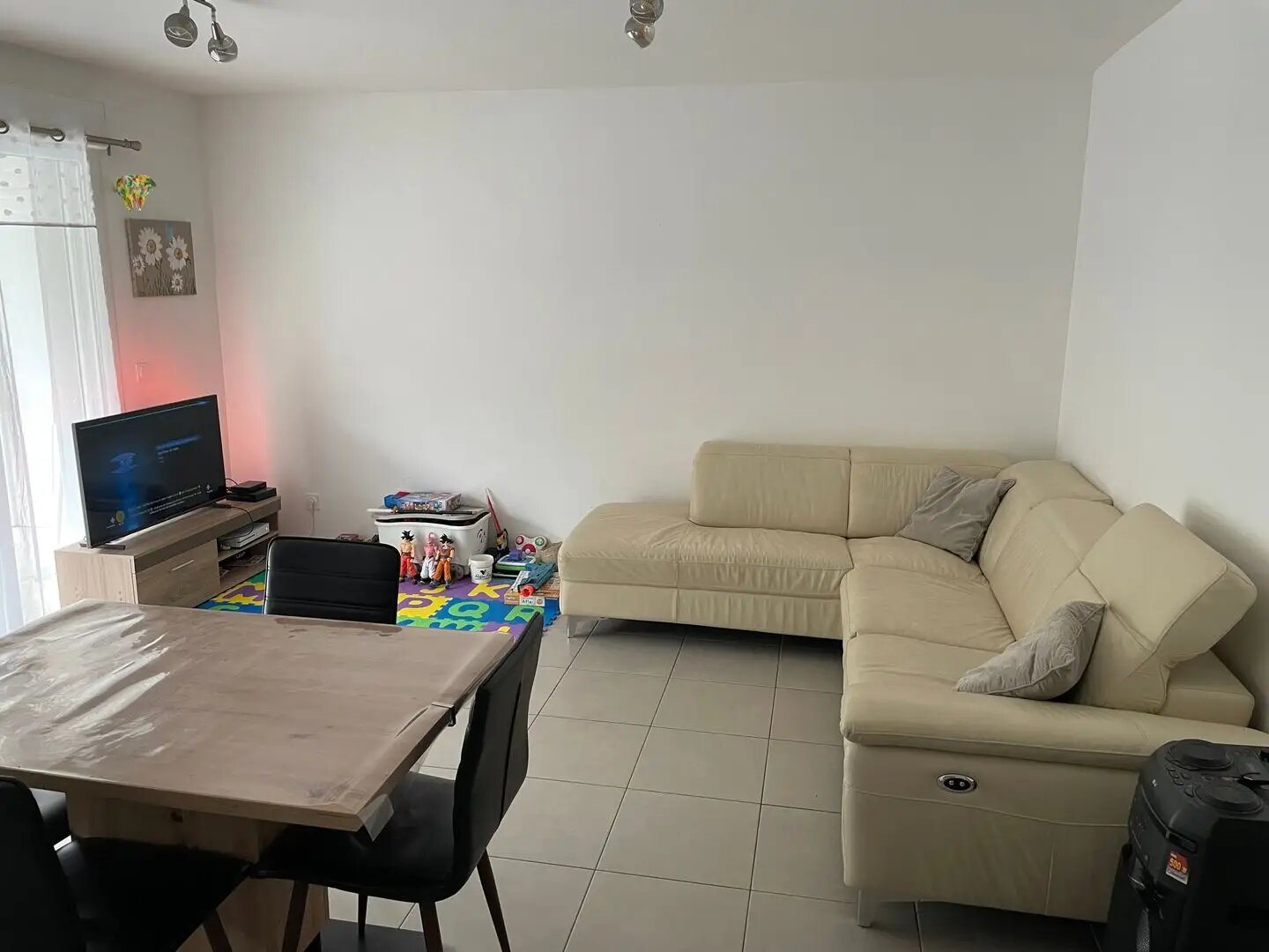 Appartement à vendre, 77m², Marnaz