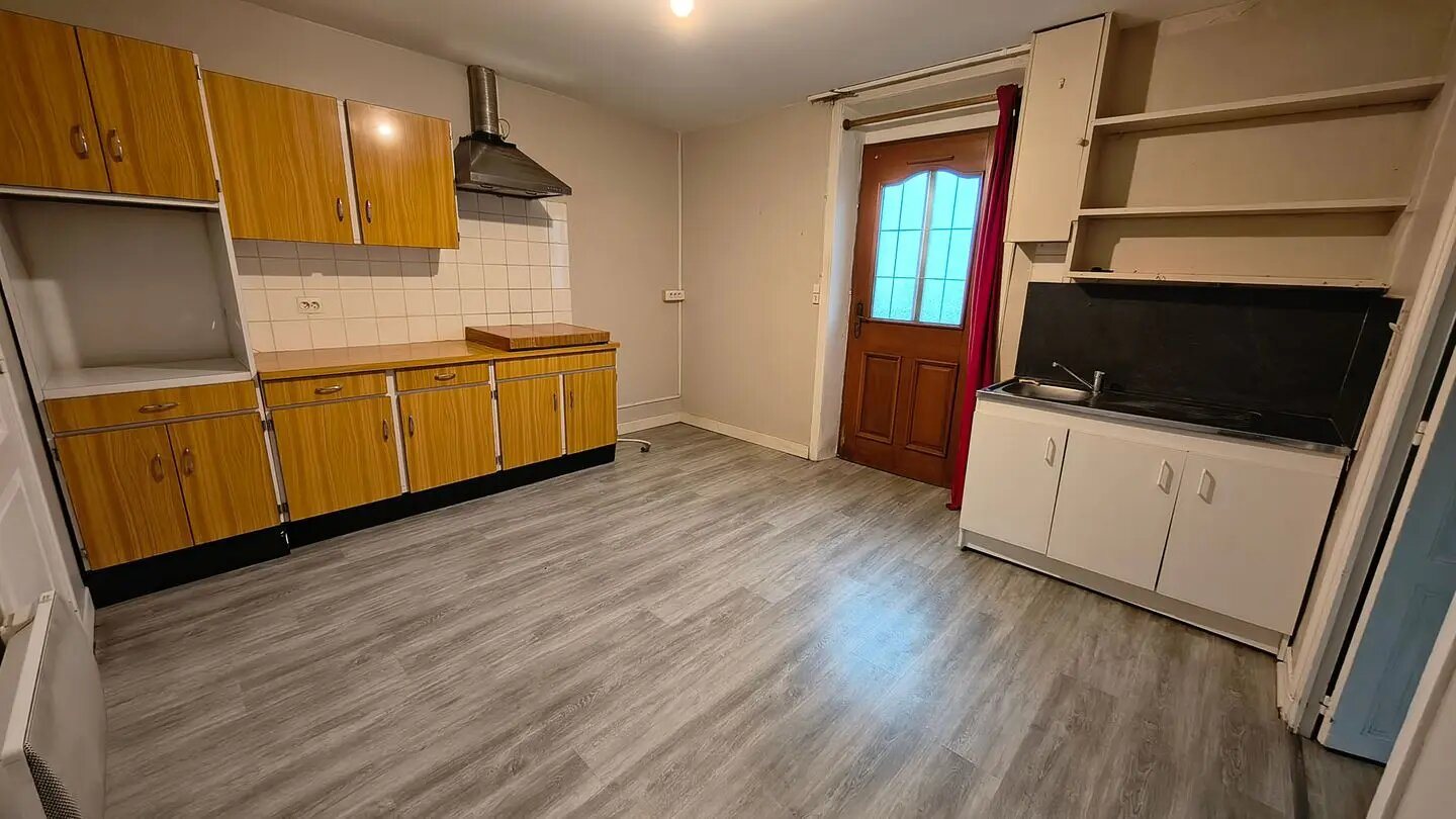 Appartement à louer, 56m², Chabanais