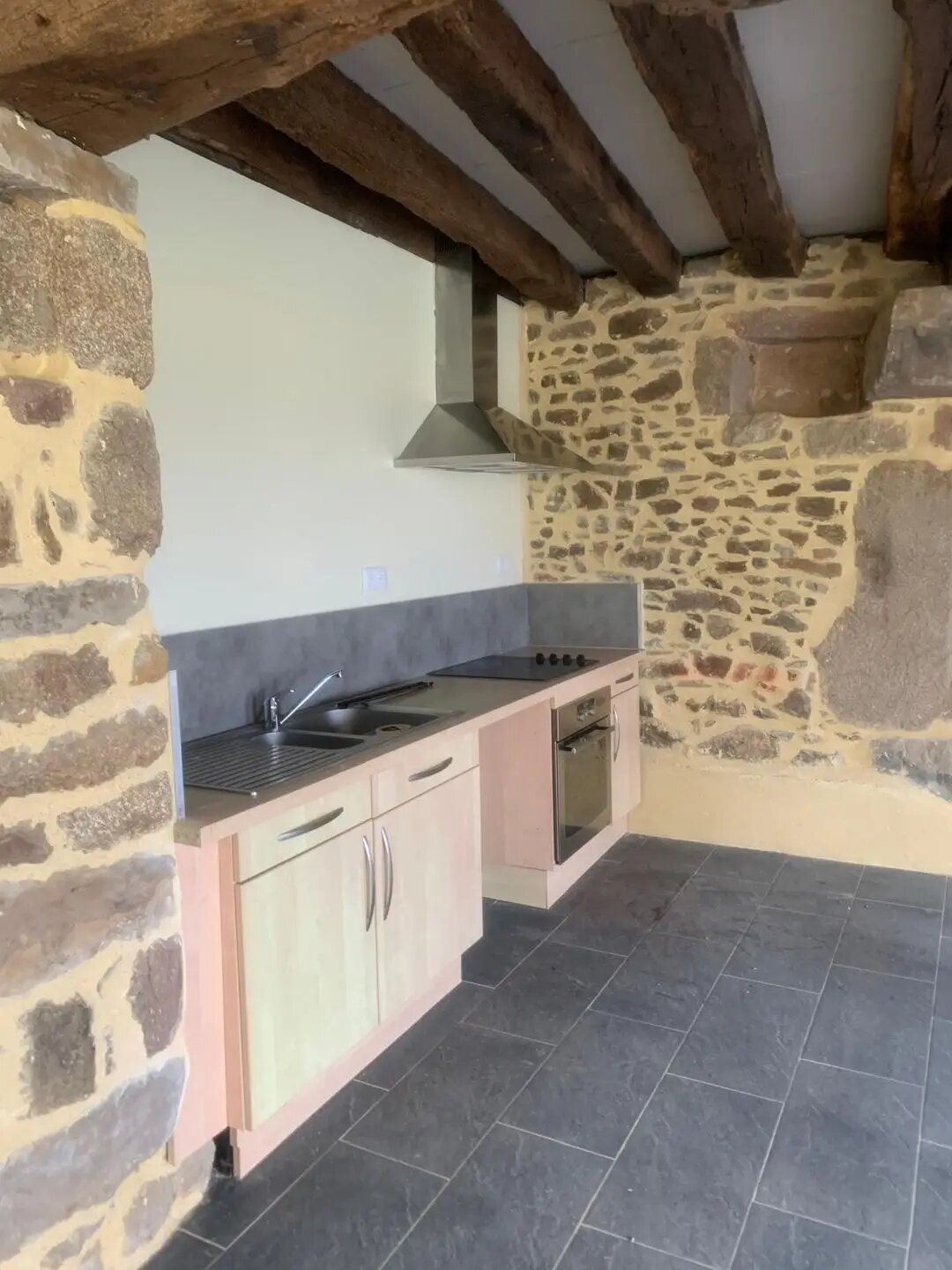 Maison à louer, 78m², Vautorte