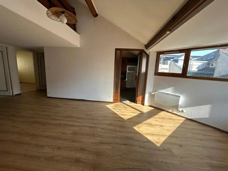 Appartement à louer, 73m², Bagnères-de-Bigorre