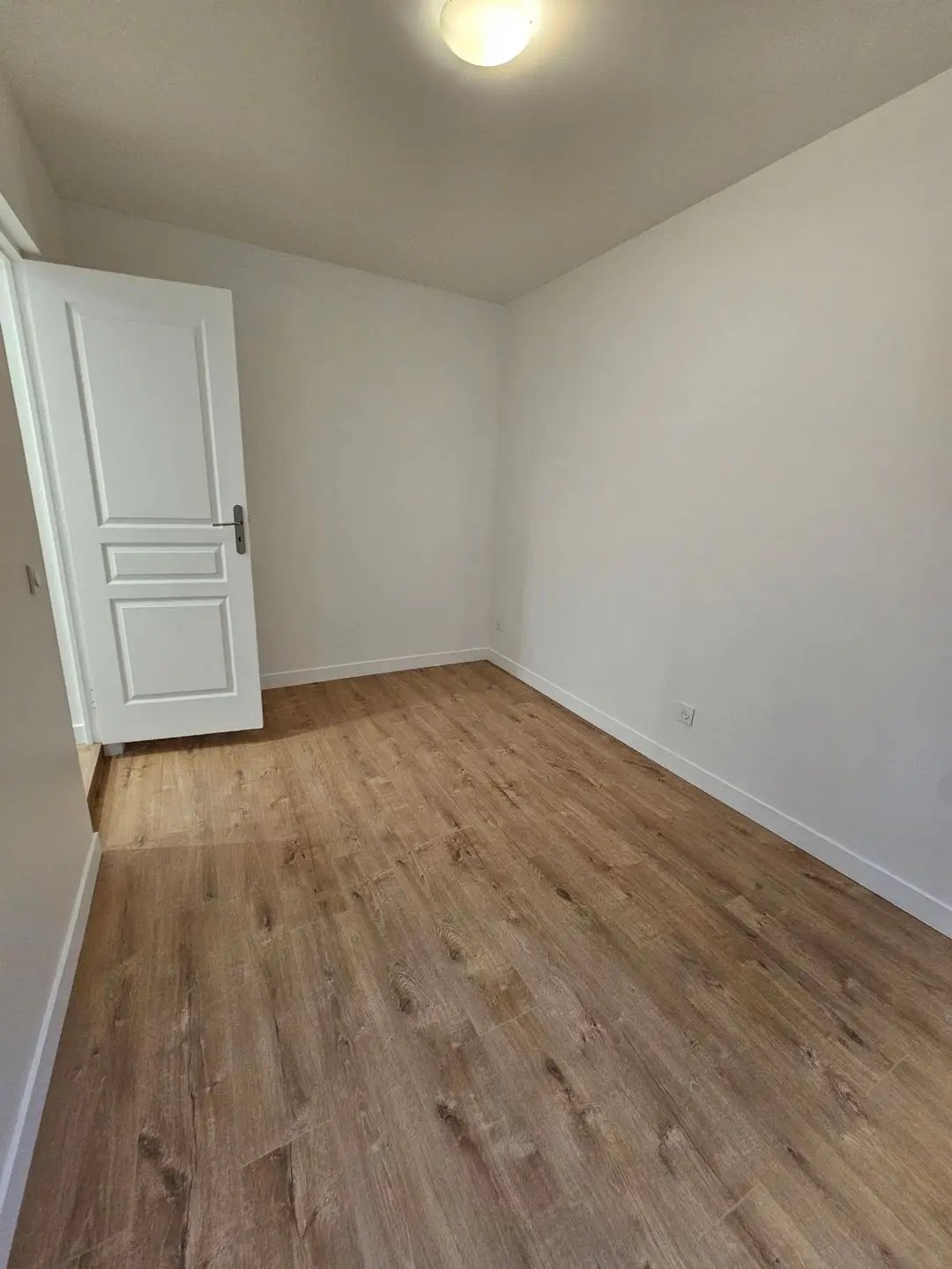 Appartement à louer, 20m², Paris 18ème