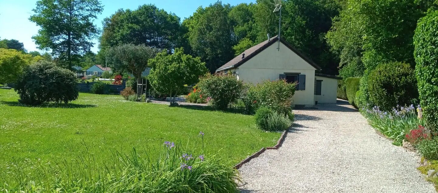 Maison à vendre, 77m², Montbouy