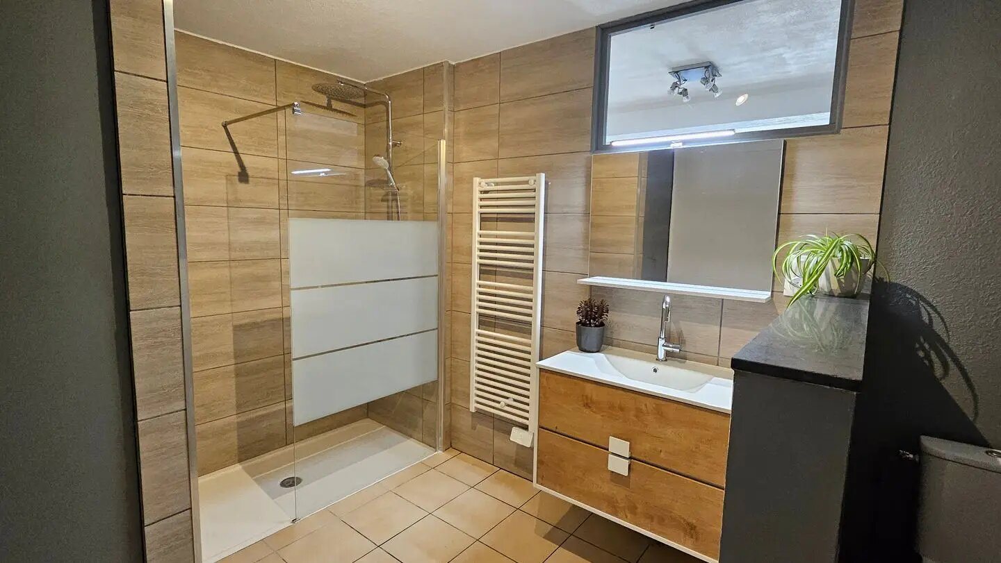 Maison à louer, 97m², Belleville