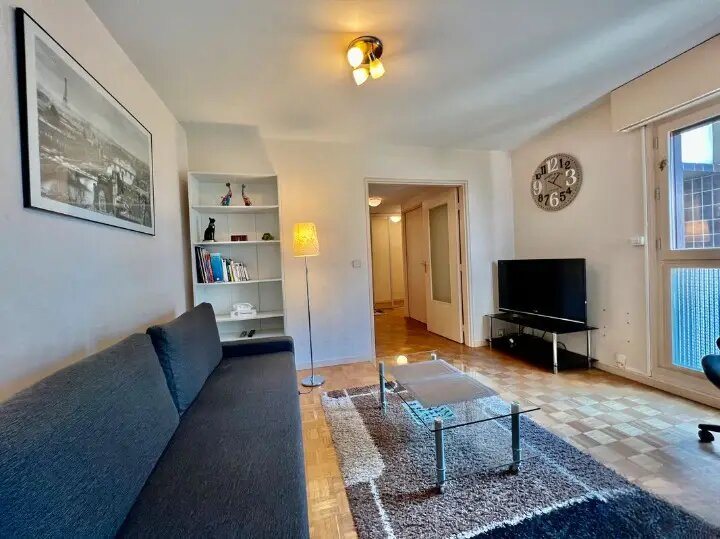 Appartement à louer, 55m², Courbevoie