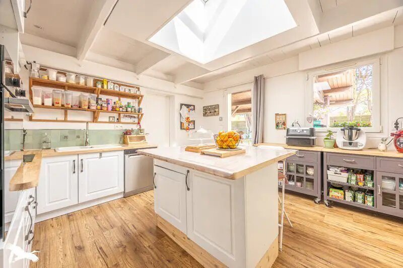 Maison à vendre, 350m², Saint-Sauveur-d'Aunis