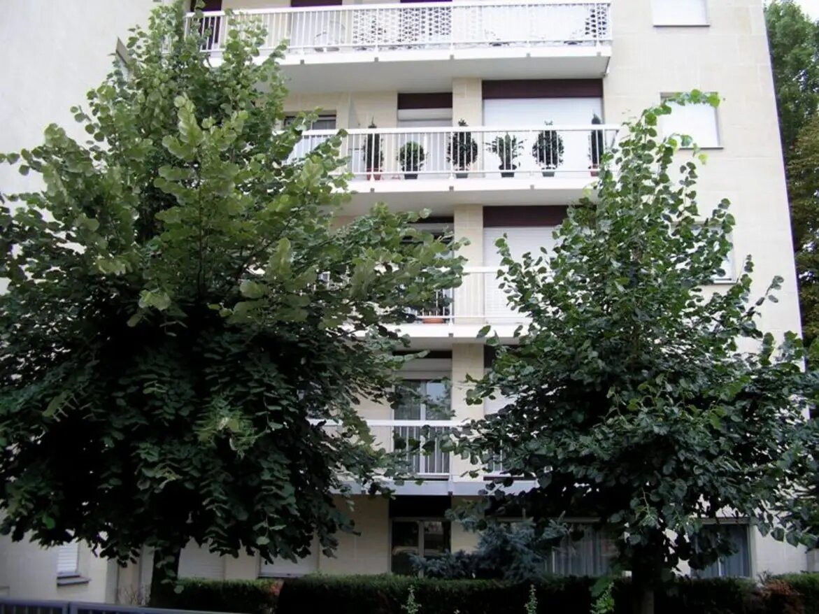 Appartement à louer, 26m², Bourg-la-Reine