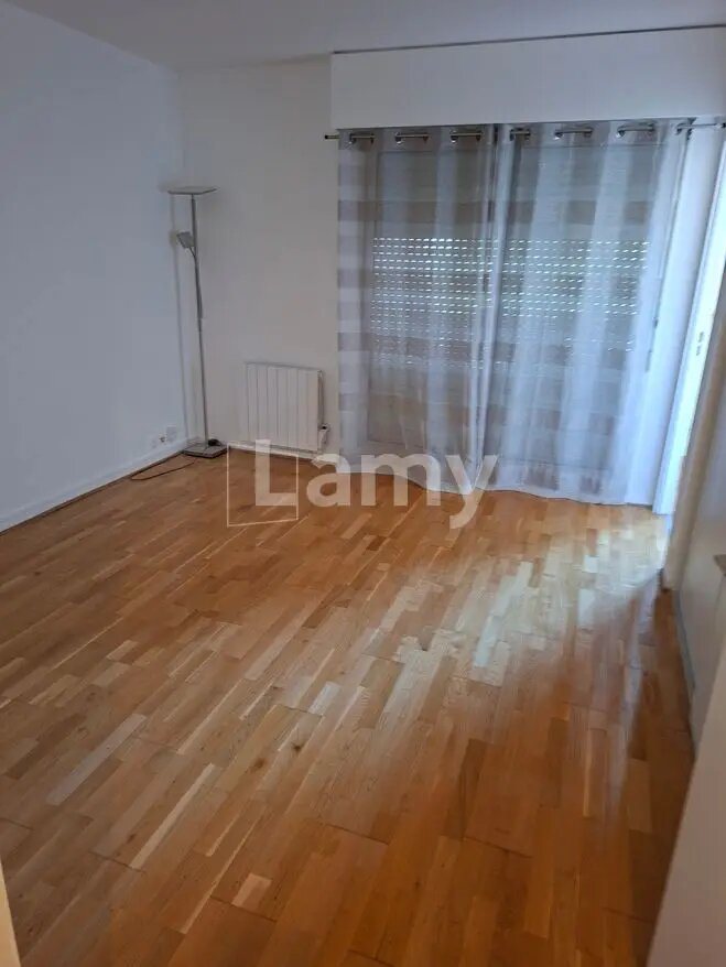 Appartement à louer, 26m², Bourg-la-Reine