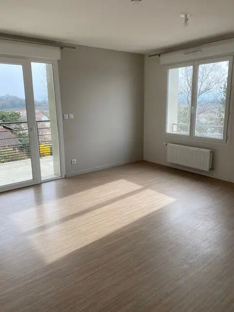 Appartement à louer, 58m², Meximieux