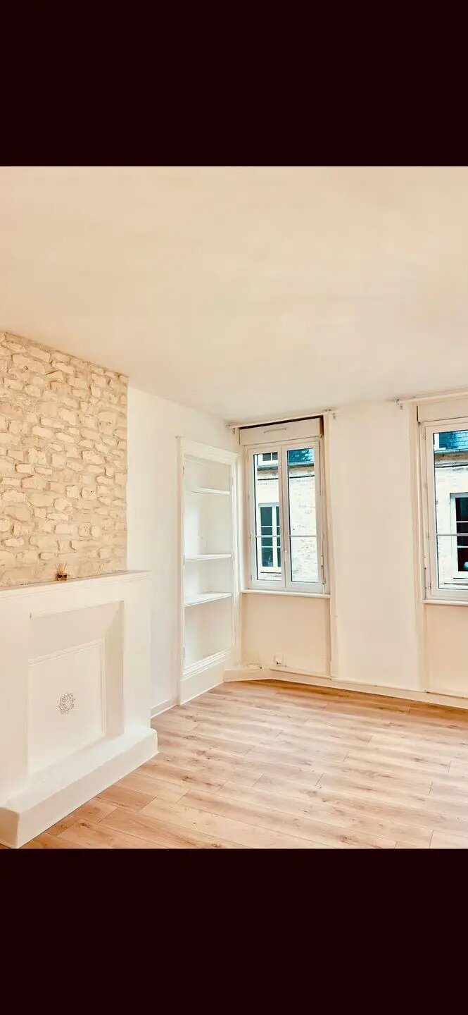 Appartement à louer, 75m², Carentan