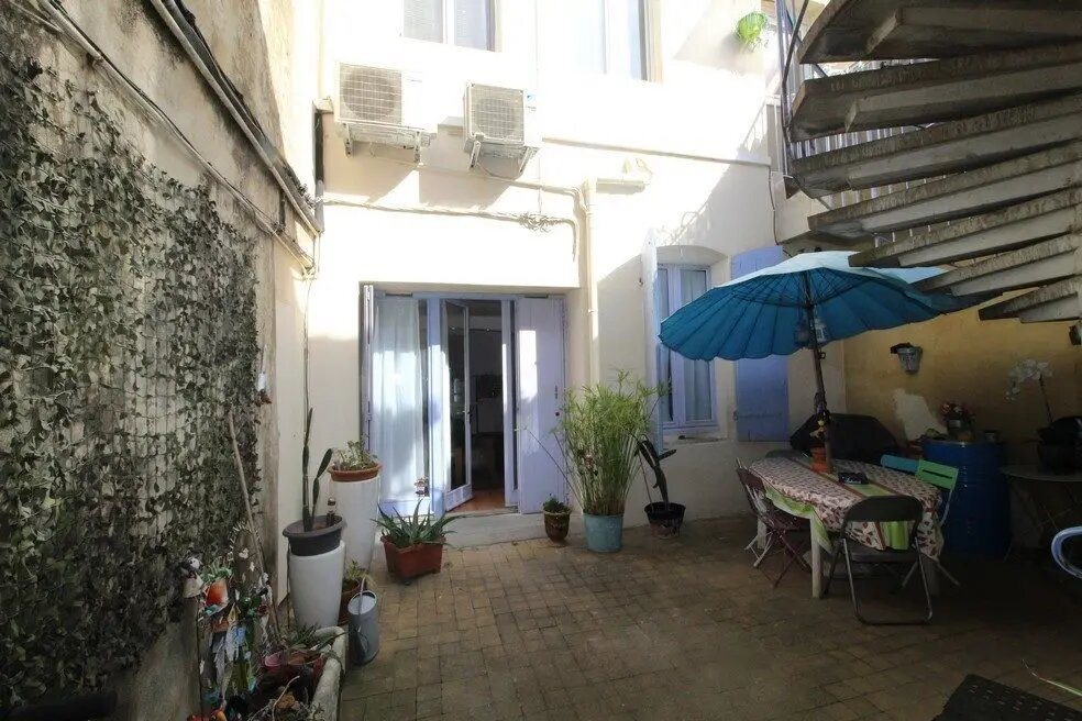 Appartement à louer, 42m², Nîmes
