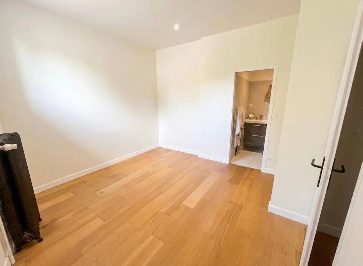 Appartement à louer, 140m², Saint-Genis-Laval