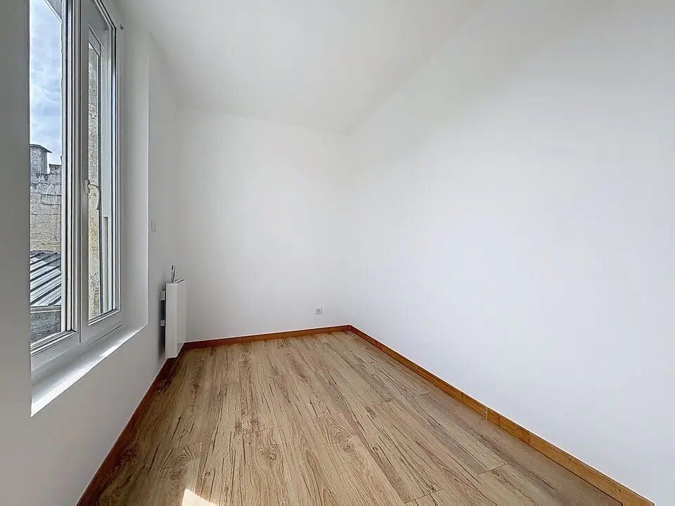 Appartement à louer, 71m², Vic-sur-Aisne