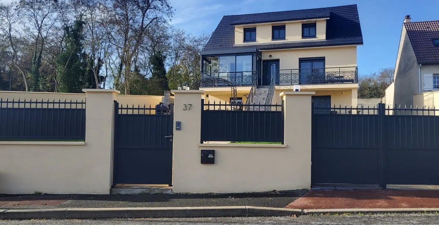 Maison à vendre, 1463m², Breux-Jouy