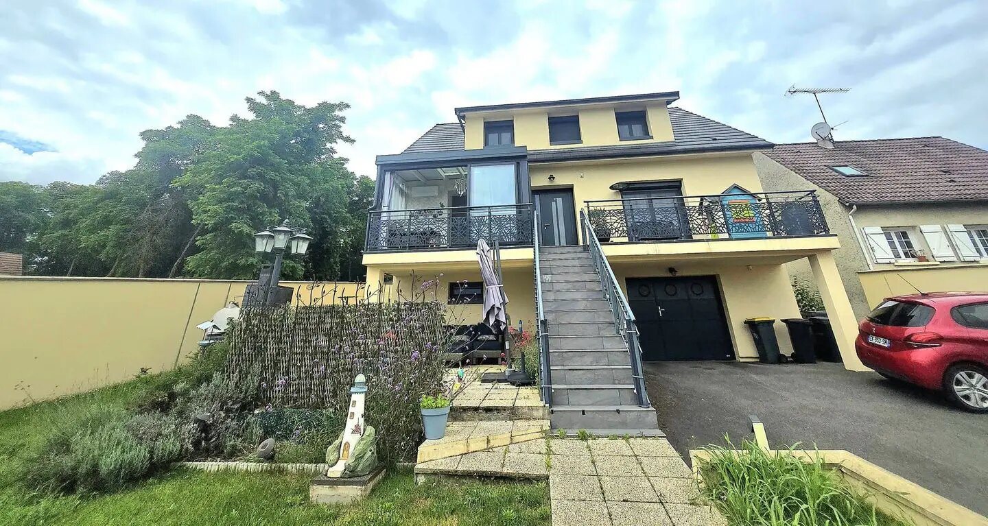 Maison à vendre, 1463m², Breux-Jouy