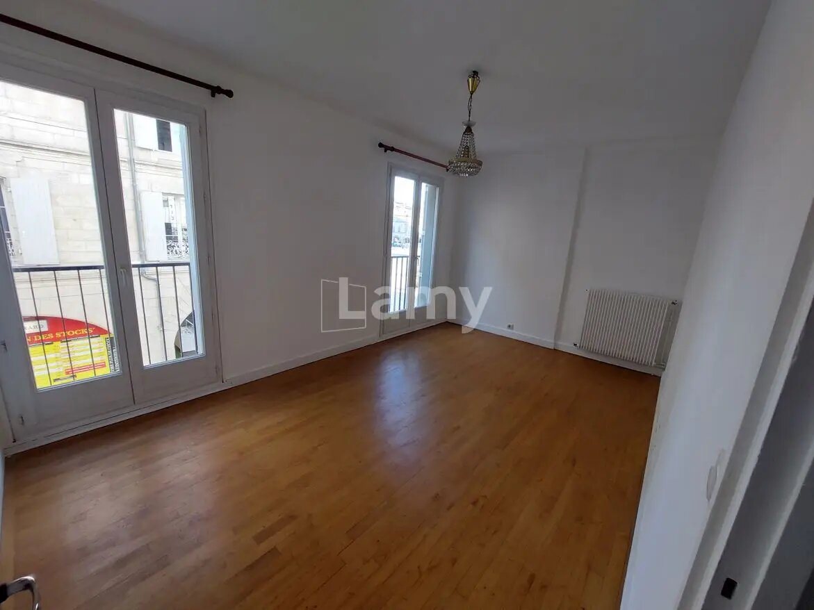 Appartement à louer, 106m², Libourne