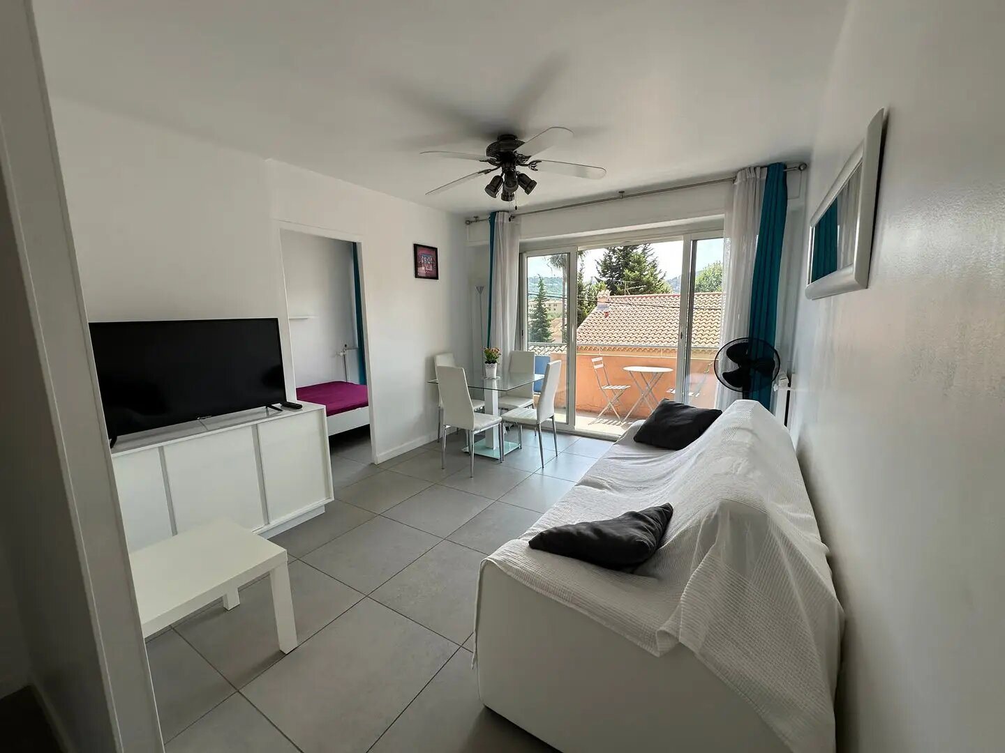 Appartement à louer, 50m², Vallauris