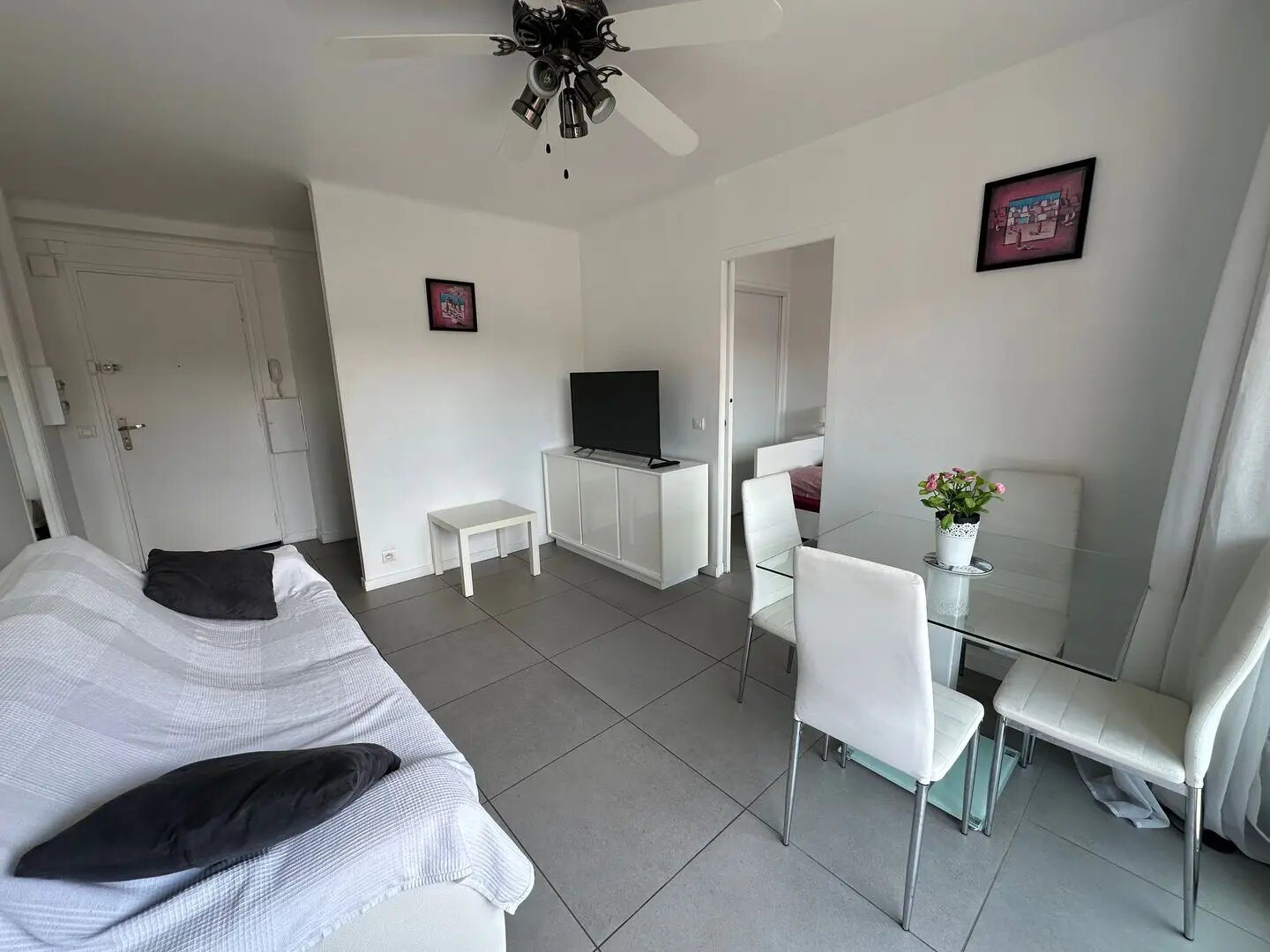 Appartement à louer, 50m², Vallauris