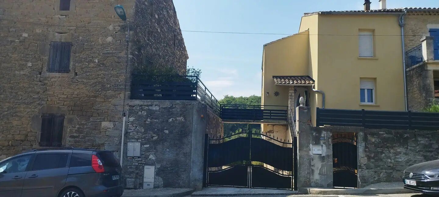 Maison à vendre, 127m², Barjac