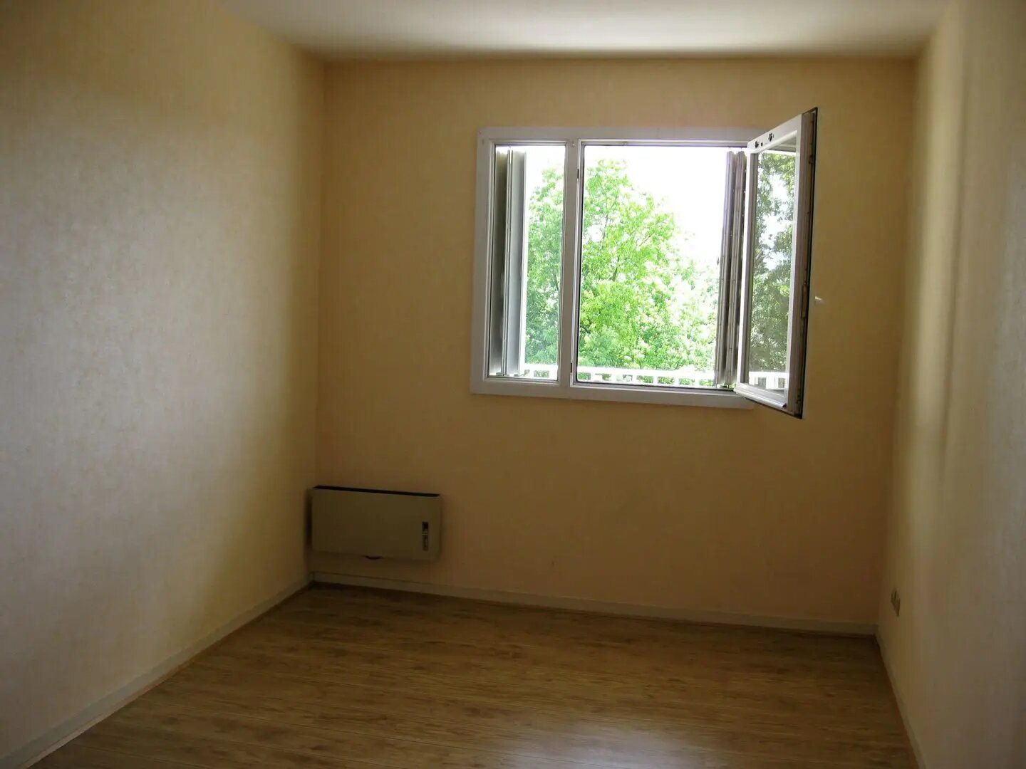 Appartement à louer, 46m², Talence
