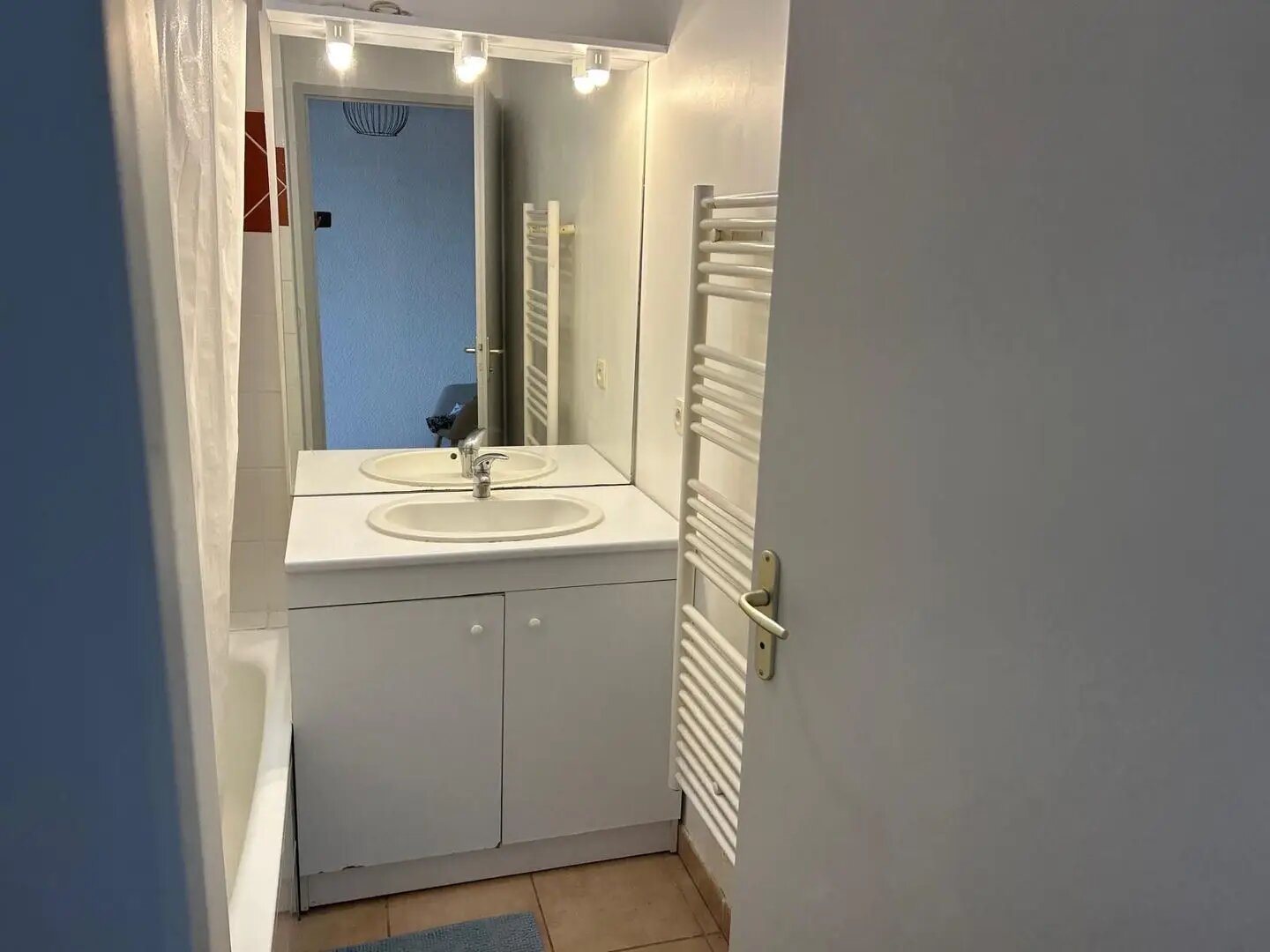 Appartement à louer, 47m², Annemasse